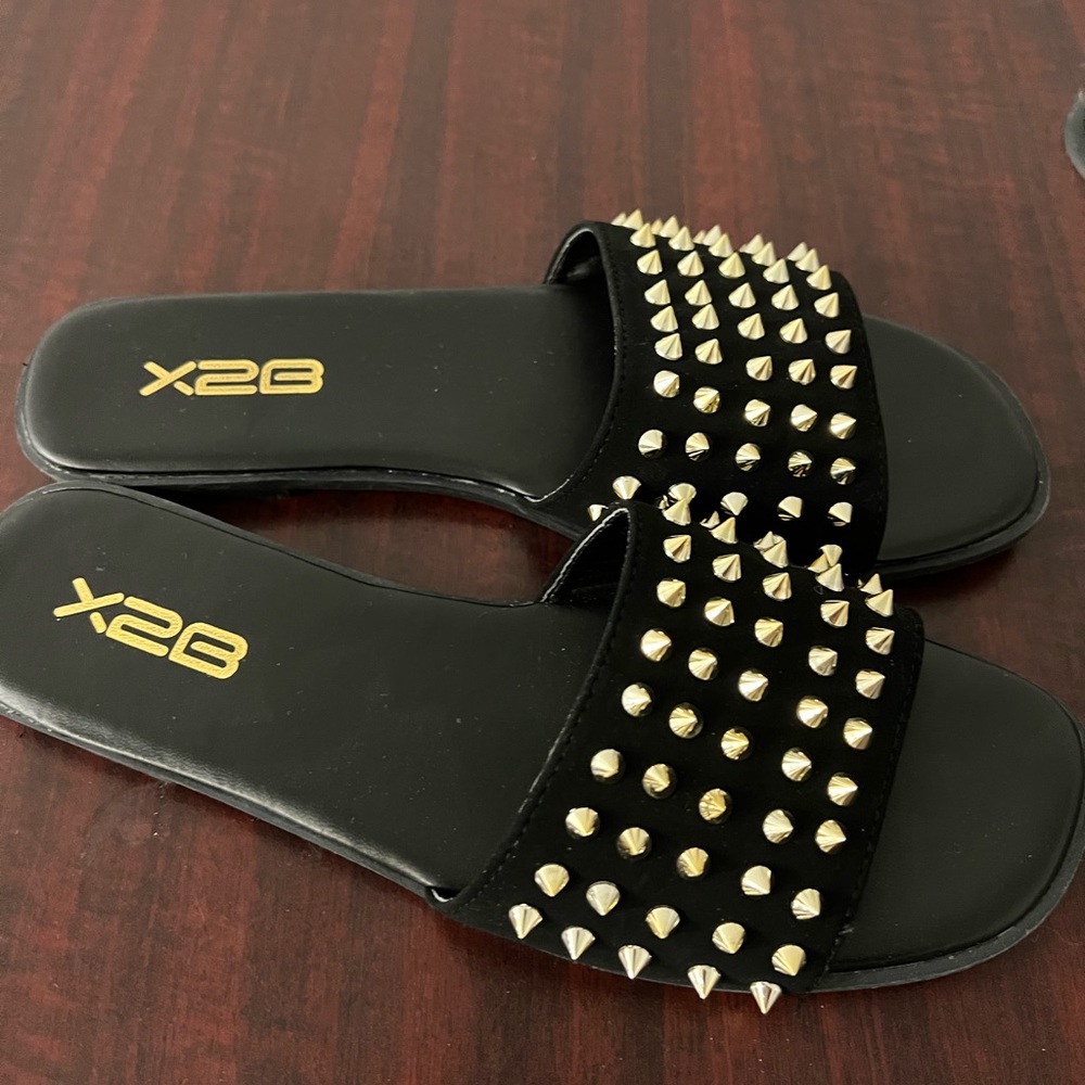 Shoes - Picture 2 of 3